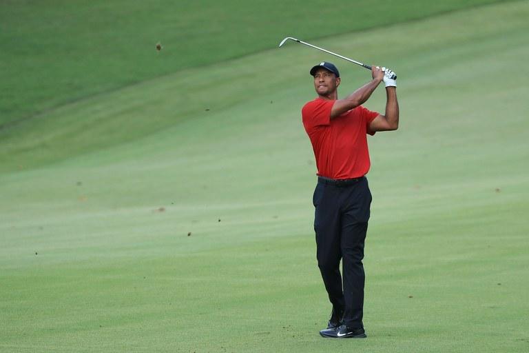 កីឡាករ Tiger Woods ឈ្នះពានជាលើកដំបូងក្រោយខកខានរយៈពេល៥ឆ្នាំចុងក្រោយ