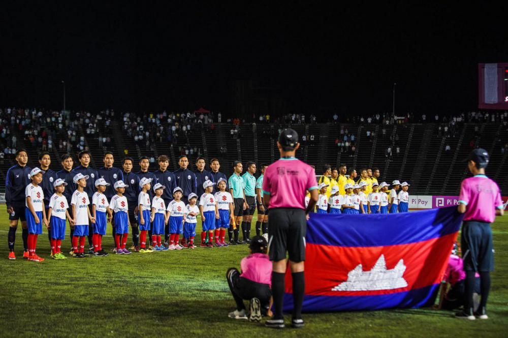 ជម្រើសជាតិកម្ពុជាចាញ់ជម្រើសជាតិម៉ាឡេស៊ី ០-១ ថ្ងៃបើកឆាកពានរង្វាន់ AFF Suzuki Cup 2018