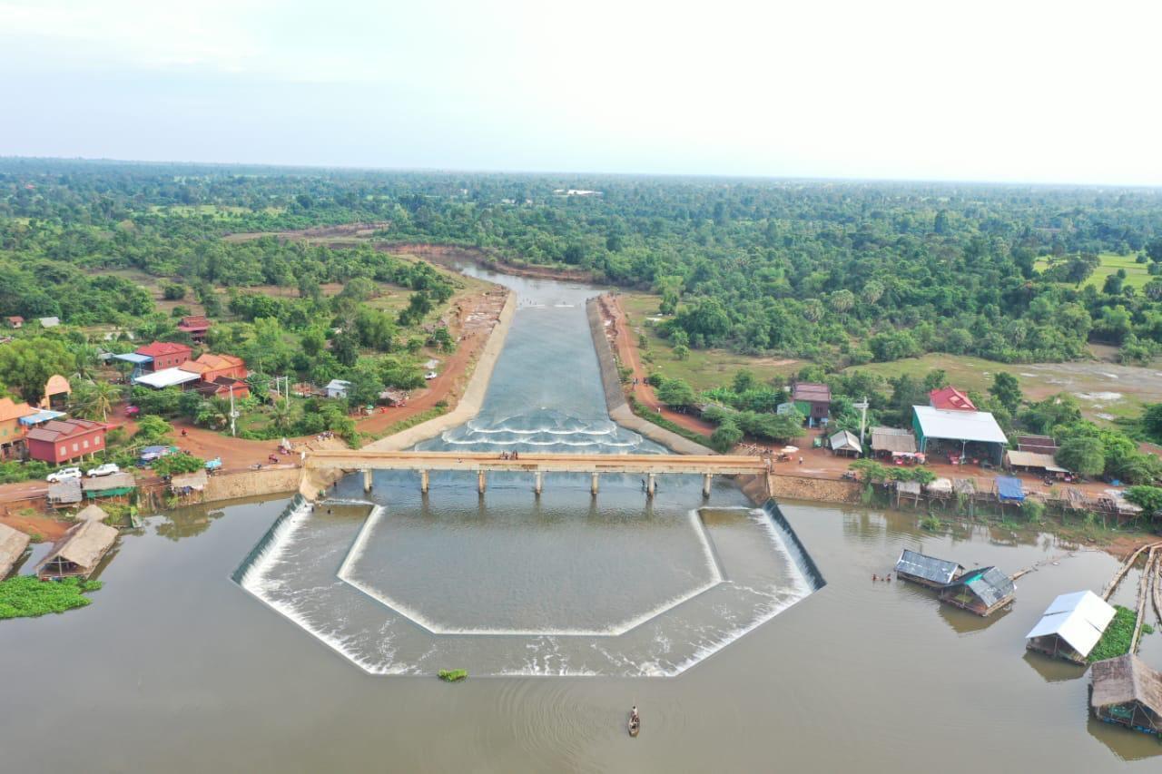 ស្ថានភាពទឹកនៅប្រព័ន្ធធារាសាស្រ្តស្ទឹងជីក្រែង ខេត្តសៀមរាប មានលទ្ធភាពផ្គត់ផ្តង់ទឹកស្រោចស្រពជាង២ពាន់ហិកតា នៅរដូវប្រាំង និងជិត៣ម៉ឺនហិកតា នៅរដូវវស្សា