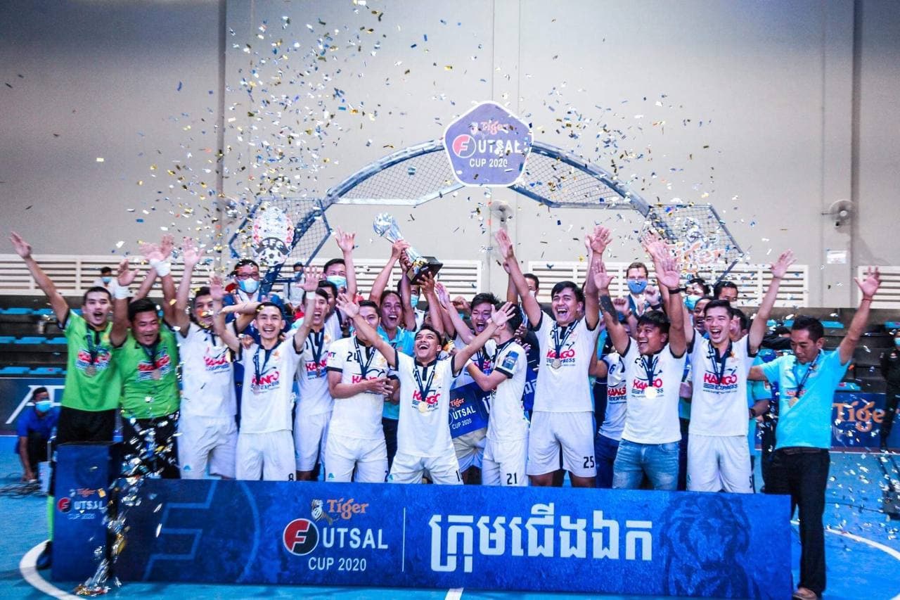 Mohahang All Star FC លើកពានហ្វូតសាលថ្នាក់ជាតិឆ្នាំ២០២០ យកឈ្នះក្រុមឱម៉ាល់ អេហ្វស៊ី ៩ទល់នឹង៤