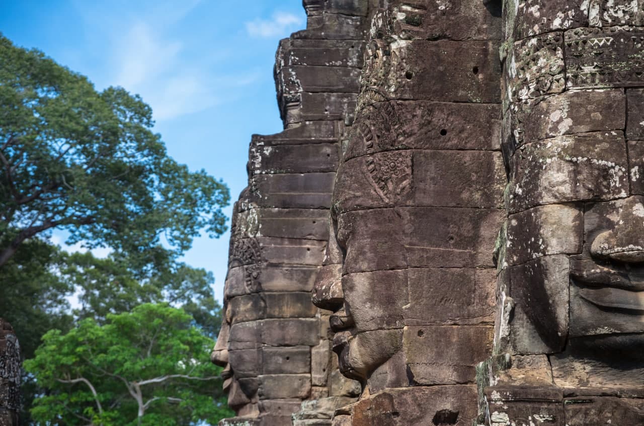 គោលការណ៍ដឹកនាំ ៨ ចំណុចរបស់ព្រះបាទជ័យវរ័្មនទី៧