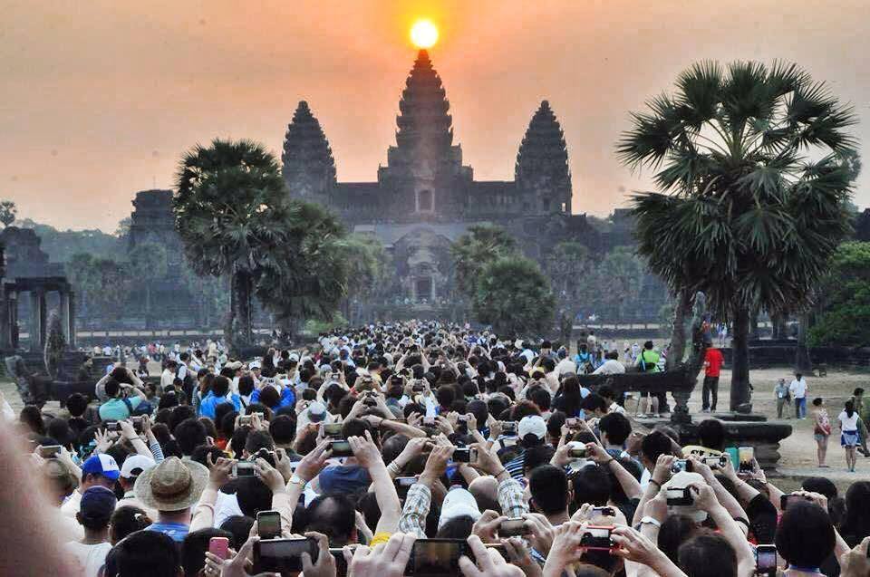 បួនខែដើមឆ្នាំ២០២២ កម្ពុជាទទួលបានចំណូលពីការលក់បណ្ណចូលទស្សនារមណីយដ្ឋានអង្គរជាង១.៣លានដុល្លារ