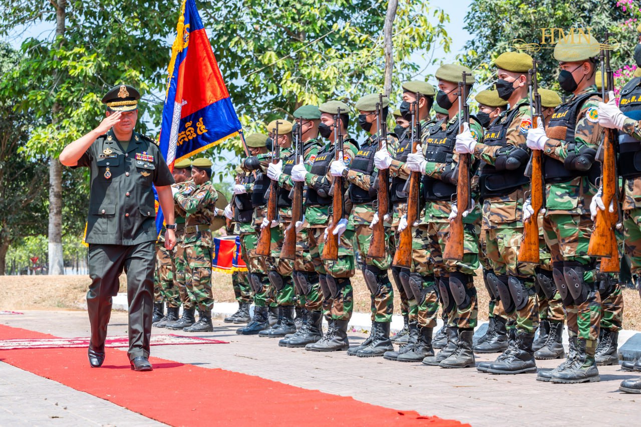 ឧត្តមសេនីយ៍ឯក ហ៊ុន ម៉ាណែត៖ កងយោធពលខេមរភូមិន្ទ ក្នុងនាមជាកម្លាំងរបស់ជាតិ និងប្រជាជន មានកាតព្វកិច្ចរក្សាភាពស្មោះត្រង់ចំពោះជាតិ សាសនា ព្រះមហាក្សត្រ