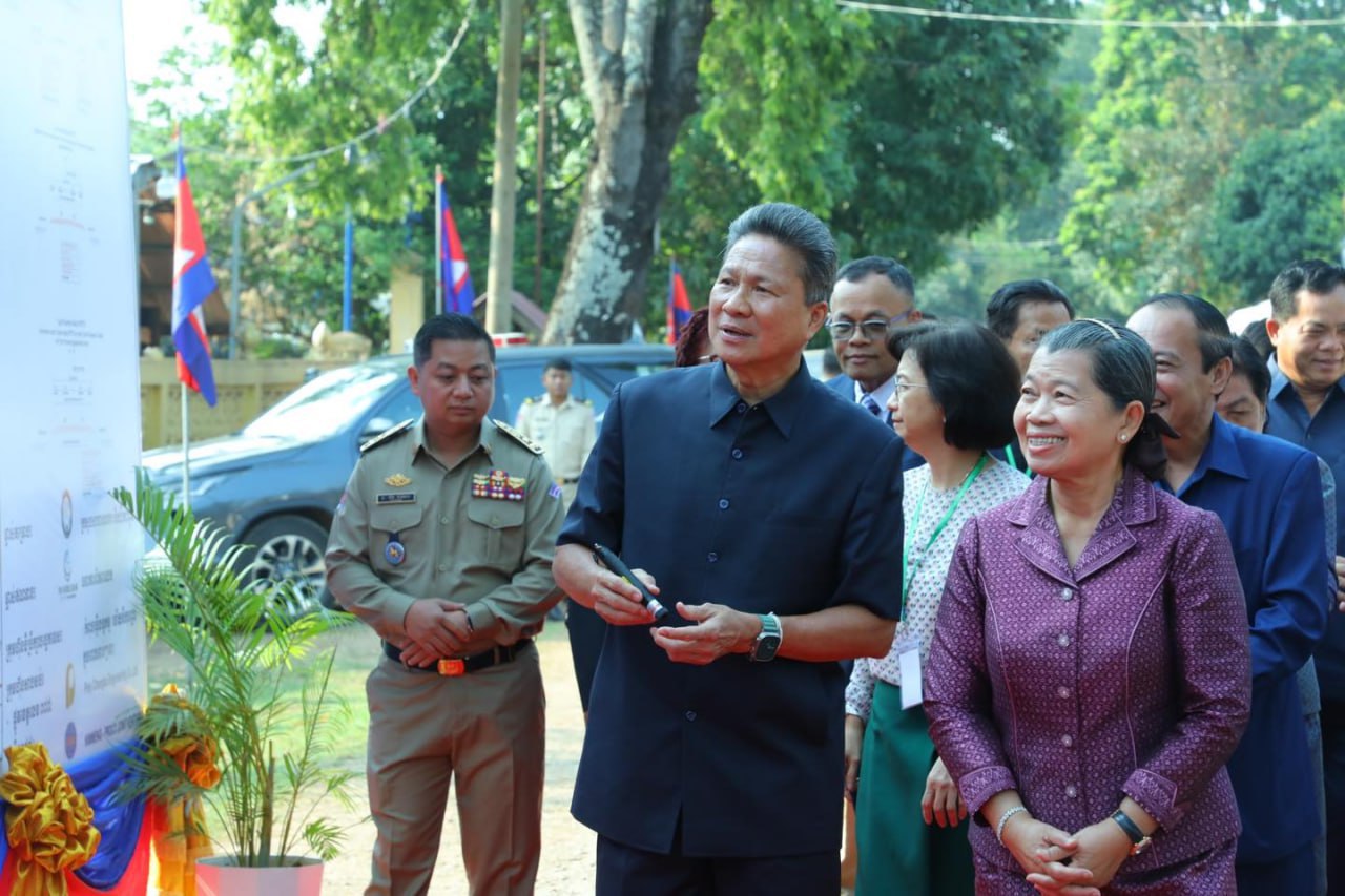 បណ្តាញផ្លូវជាតិសំខាន់ៗបីខ្សែតម្លៃ៤០ លានដុល្លារ ក្នុងខេត្តក្រចេះចាប់ផ្តើមសាងសង់