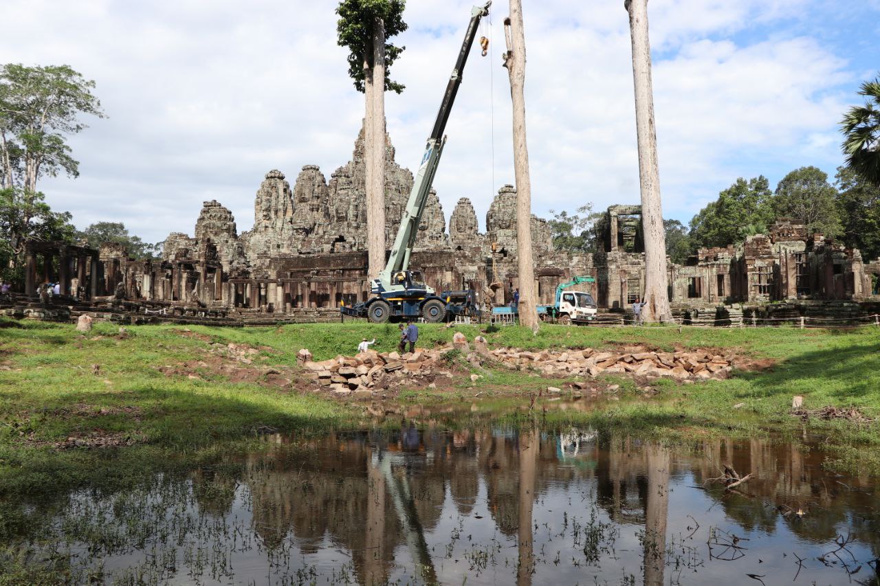 អាជ្ញាធរជាតិអប្សរា កំពុងស្តារស្រះទឹកចំនួនពីរនៅតំបន់ប្រាសាទបាយ័នឱ្យដូចទៅនឹងអត្តសញ្ញាណដើម