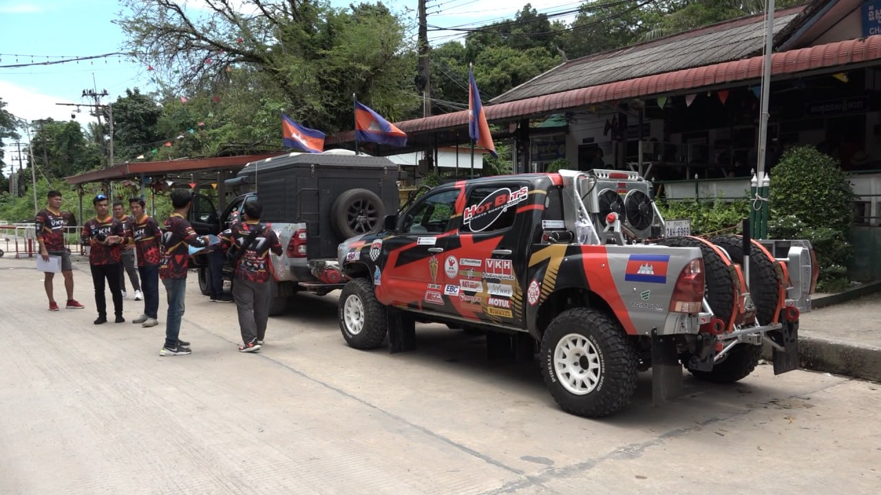 Cambodia Rally Team បានចាកចេញពីកម្ពុជា មកដល់ទីក្រុងប៉ាតាយ៉ា ប្រទេសថៃ ដោយសុវត្តិភាព