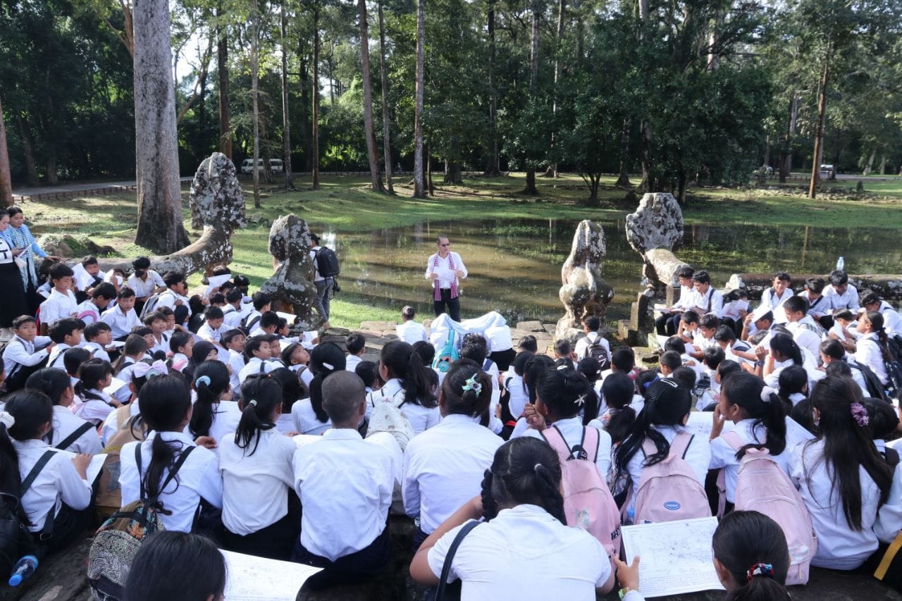 ​កម្មវិធីអប់រំបេតិកភណ្ឌដល់កុមារក្នុងតំបន់អង្គរ បានជួយឱ្យ​សិស្សានុសិស្សយល់ច្រើន​ពីការ​ការពារ ការថែរក្សា និងអភិរក្សវត្ថុបុរាណ​ខ្មែរ​