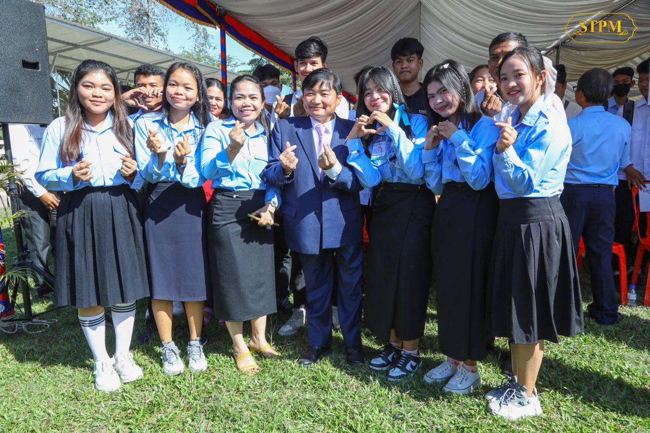 កម្មវិធីបណ្តុះបណ្តាលជំនាញវិជ្ជាជីវៈ និងបច្ចេកទេសដល់យុវជនមកពីគ្រួសារក្រីក្រ