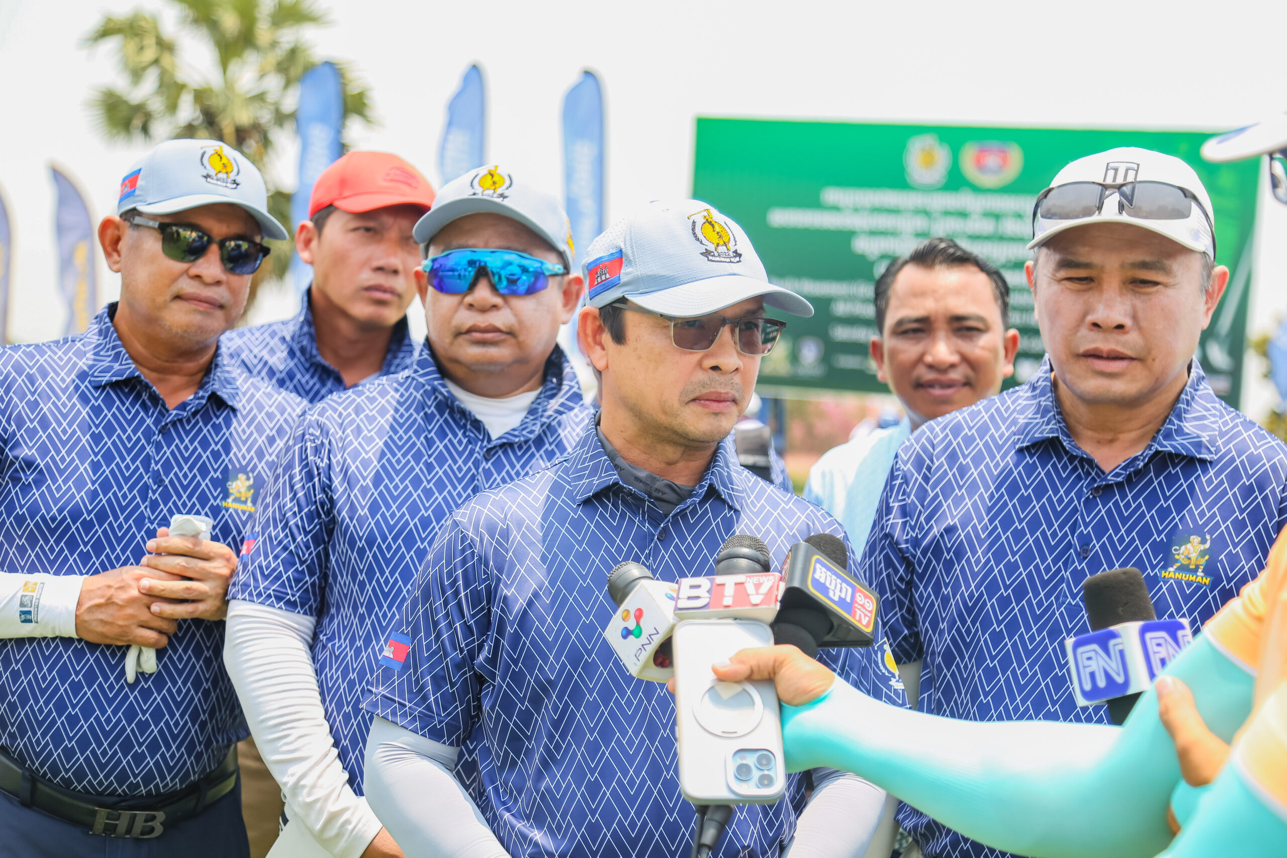 ឯកឧត្តម ម៉ឹង ពន្លក៖ ខ្មែររស់នៅទីណាក៏ដោយ គឺជាខ្មែរតែមួយយើងអាចចូលរួមជាមួយគ្នាដើម្បីជួយសង្គម