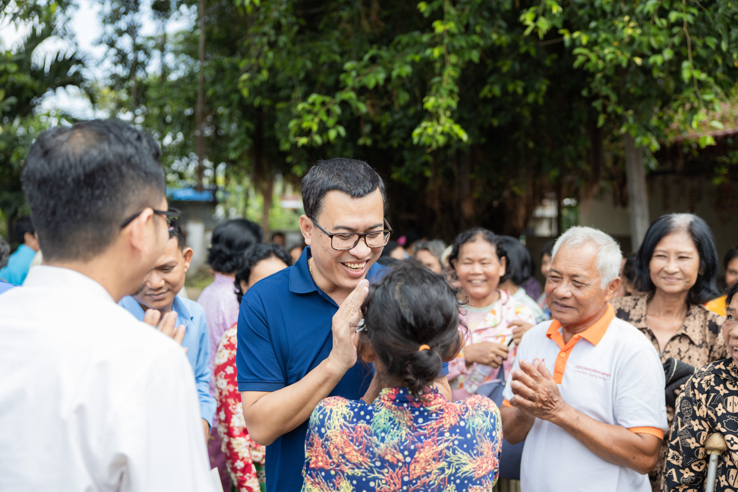 ប្រជាពលរដ្ឋប្រមាណ ៥លាននាក់ ទទួលបានការពិនិត្យ និងព្យាបាលជំងឺ ដោយរាជរដ្ឋាភិបាល ជាអ្នកទទួលបន្ទុកបង់ថ្លៃជំនួស