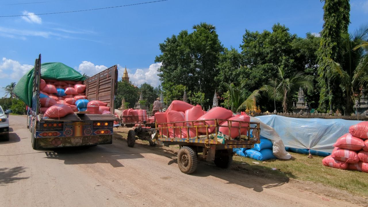 លោក ឃ្លោក នួយ ៖ យកសិករ លក់ស្រូវ ទៅឲ្យសហគមន៍ ធានាបាននូវតម្លៃថេ