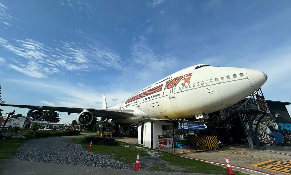 ថៃច្នៃយន្តហោះ Boeing បោះចោល ទៅជាហាងកាហ្វេ