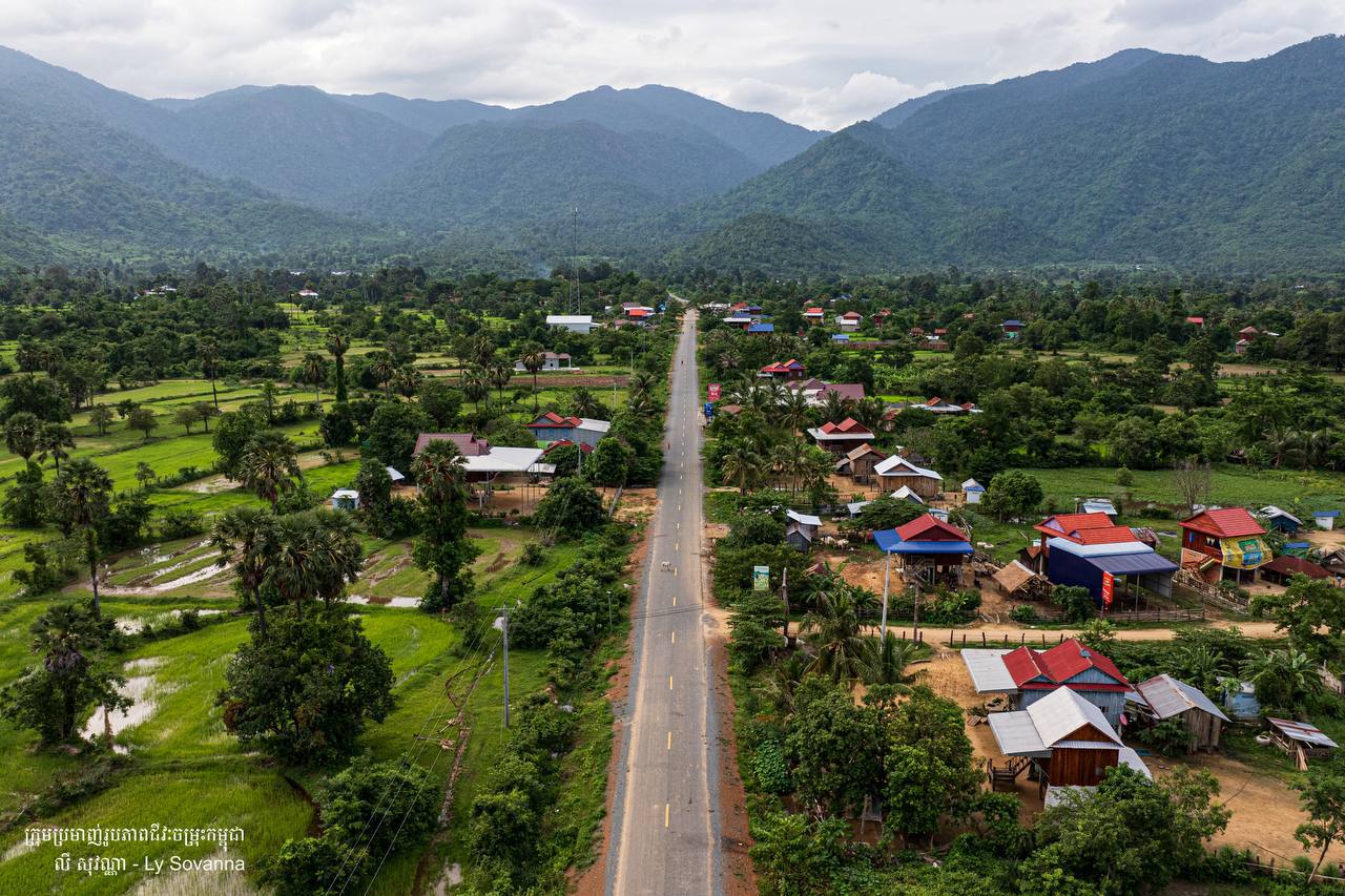 ផ្លូវ៥៣ ស្រុកថ្ពង ខេត្តកំពង់ស្ពឺ