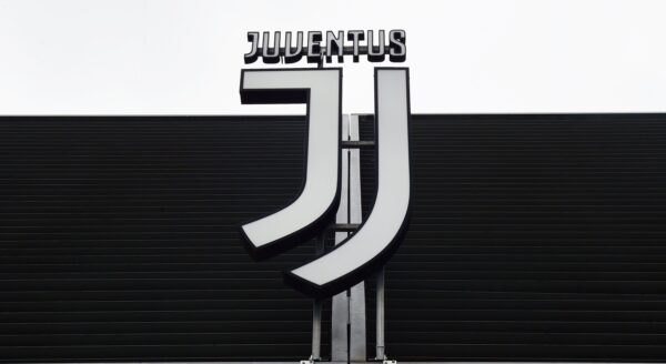 Juventus ខាតអស់ ៣៨០លានដុល្លារដោយសារកូវីដ និងកំពុងដាក់លក់ភាគហ៊ុន
