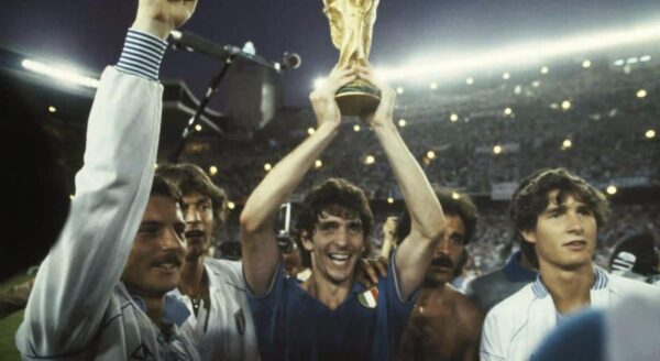 វីរបុរស World Cup 1982 អ៊ីតាលី Paulo Rossi ទទួលមរណភាពនៅអាយុ ៦៤ឆ្នាំ