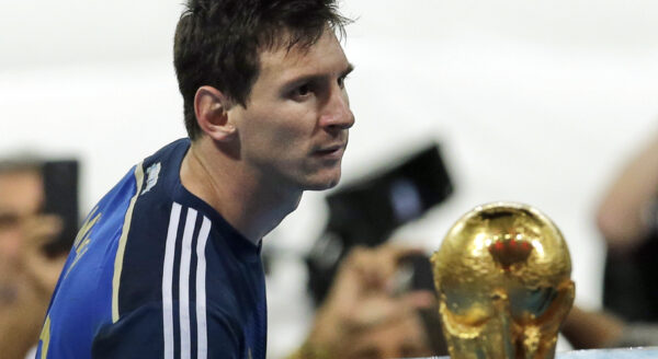 គោលដៅធំ៤លើវិថីបាល់ទាត់ ដែល Messi អាចនឹងសម្រេចបានក្នុងឆ្នាំ២០២២